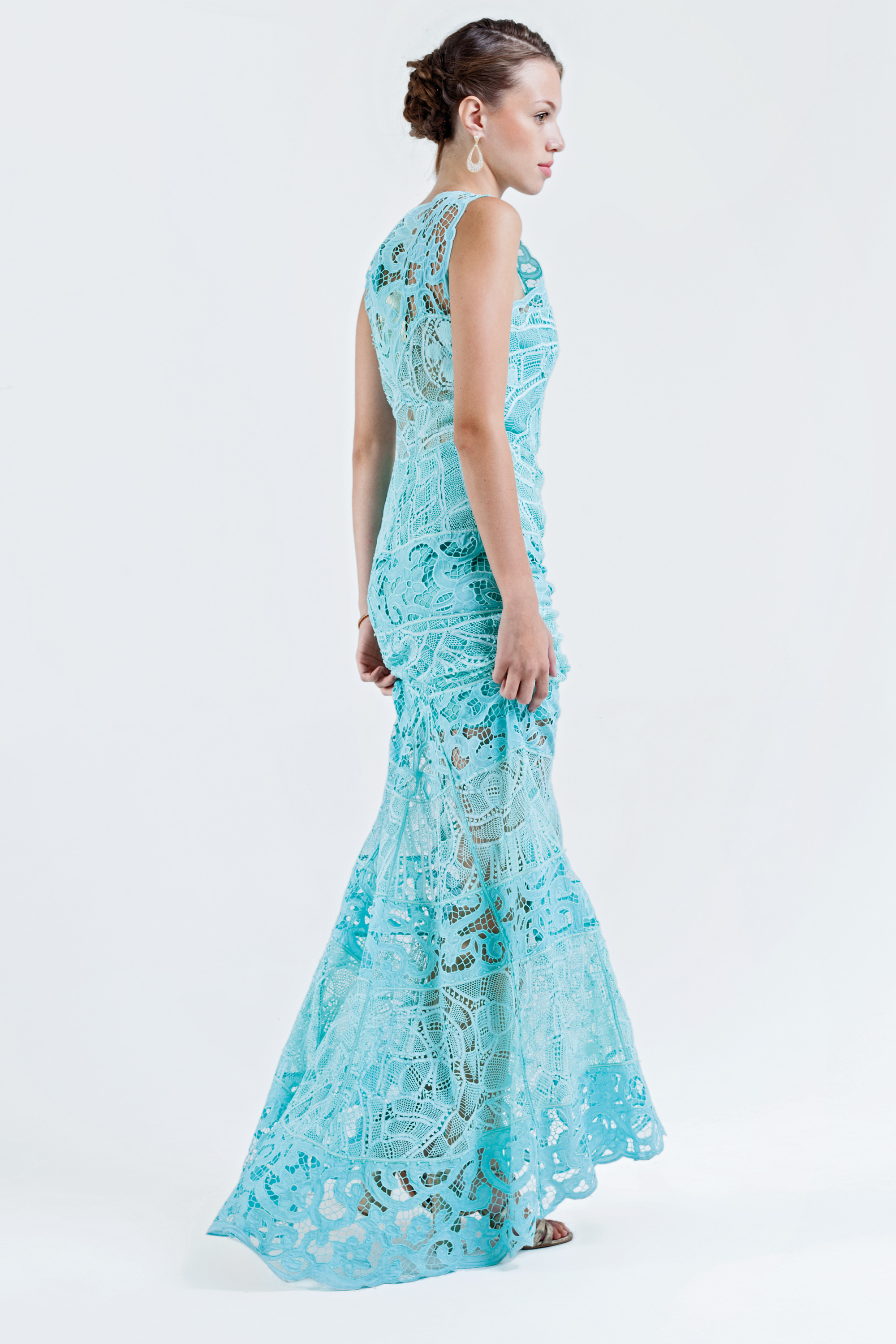 VESTIDO LONGO MIX DE RENDAS E RICHILIEU