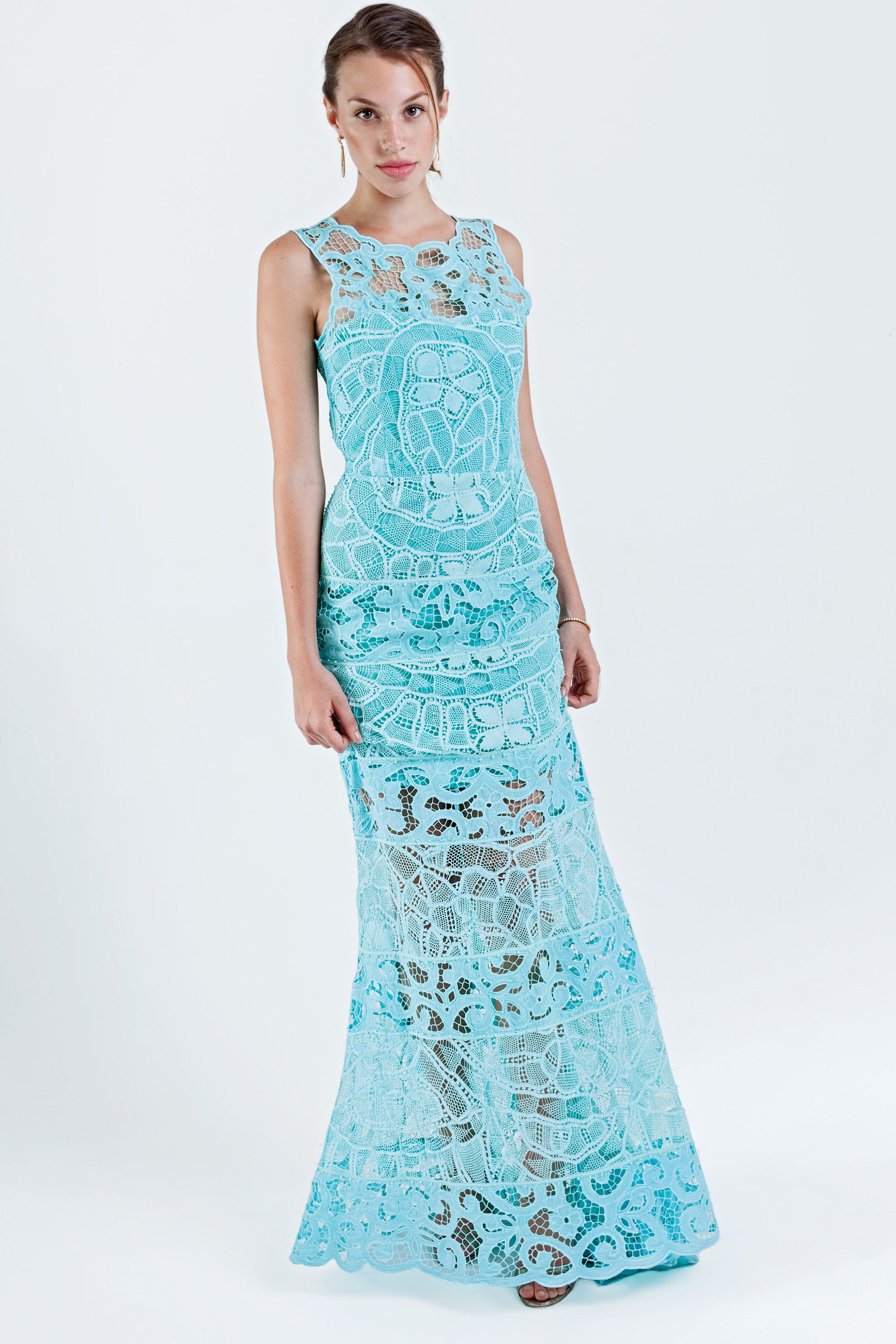 VESTIDO LONGO MIX DE RENDAS E RICHILIEU